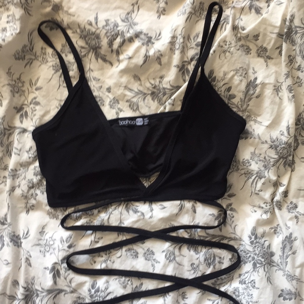 Boohoo crop top wrap